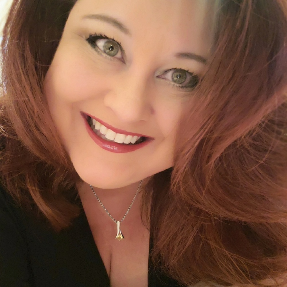 Meet your Posher, Christine